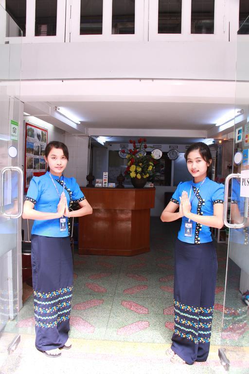 20Th Street Hostel Rangoon Buitenkant foto