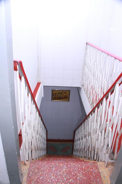 20Th Street Hostel Rangoon Buitenkant foto